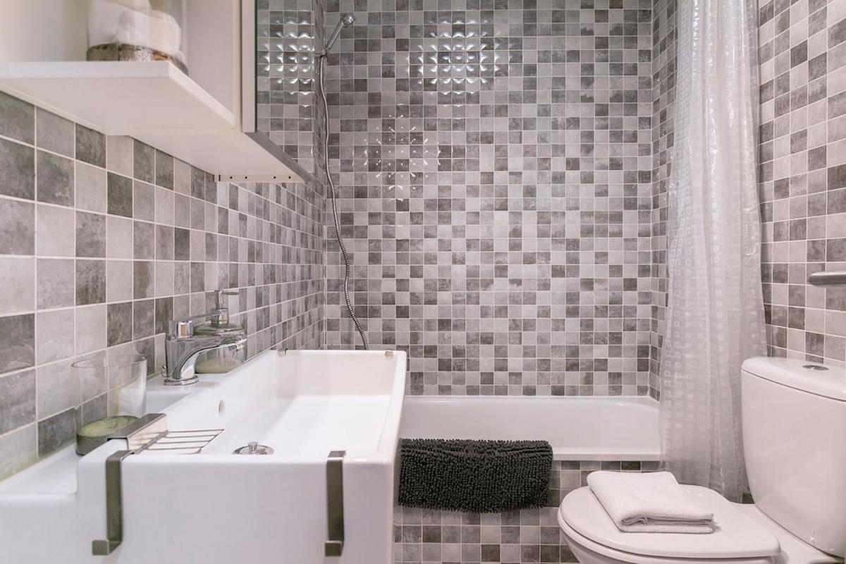 -Malagasunapts- Central Freeparking Rooftoppool Екстер'єр фото