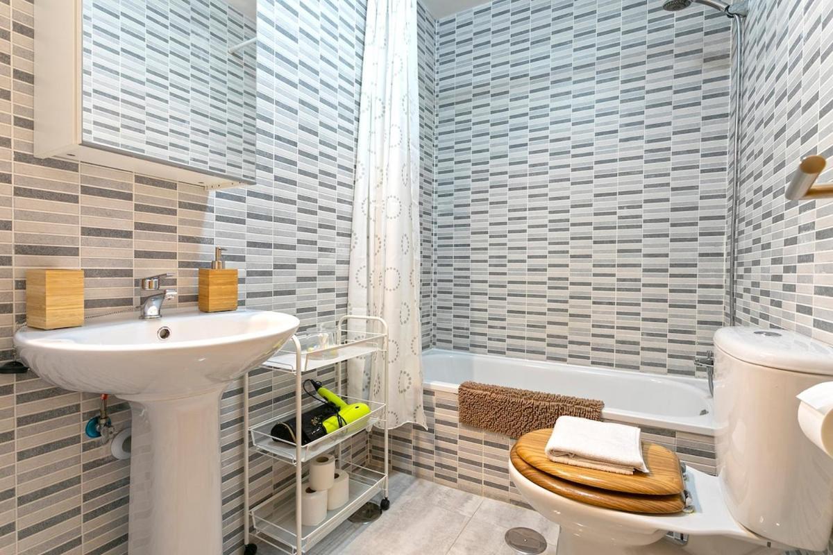 -Malagasunapts- Central Freeparking Rooftoppool Екстер'єр фото